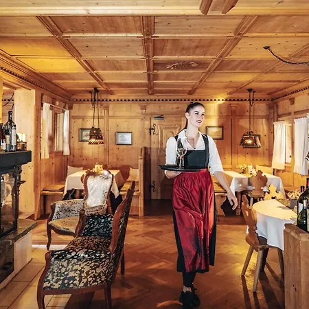 Hotel Maiensee 4*