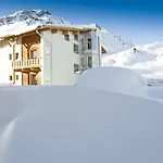Maiensee Hotel