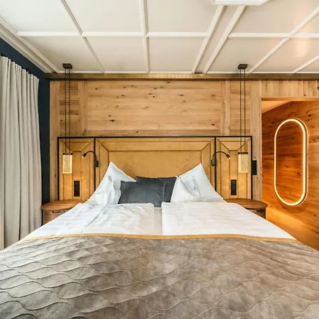 Hotel Maiensee 4*
