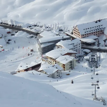 Maiensee Hotel